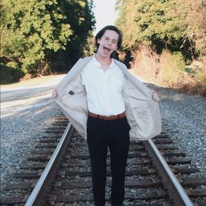 Meet your Posher, Landan